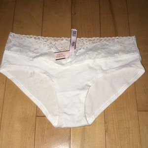 NWT VICTORIA SECRET White hiphugger hipster